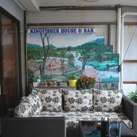 Kingfisher House & Bar パッタヤー エクステリア 写真